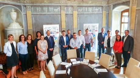 KÉPES Program - három fehérvári iskola udvarát újíthatjuk fel